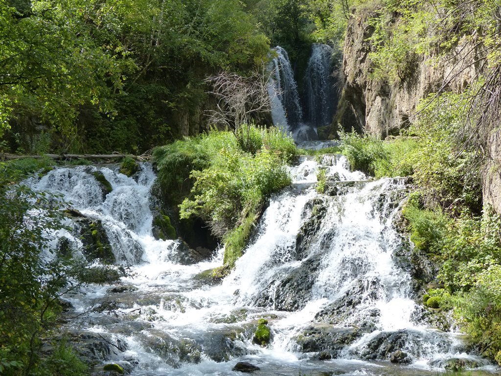 Roughlock Falls